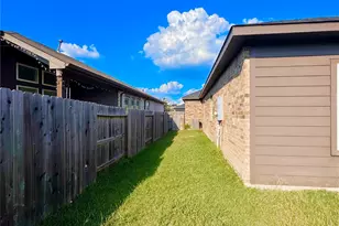 14211 Alberta Spruce Ln, Crosby, TX 77532 - Photo 35