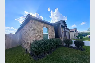 14211 Alberta Spruce Lane, Crosby, TX 77532 - Photo 3