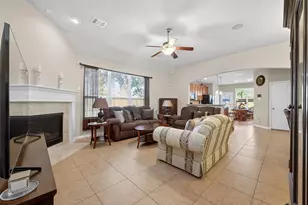 17242 Marquette Point Ln, Humble, TX 77346 - Photo 5