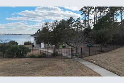 8331 Erasmus Landing Court, Houston, TX 77044 - Photo 31