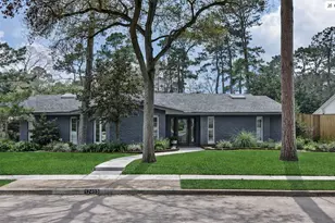 12403 Broken Bough Dr, Houston, TX 77024 - Photo 41