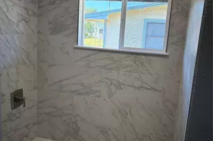 2929 8th Ave N, Texas City, TX 77590 - Photo 17