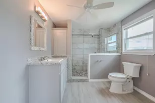 1016 Redfish St, Hitchcock, TX 77563 - Photo 31