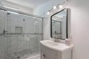 1016 Redfish St, Hitchcock, TX 77563 - Photo 25