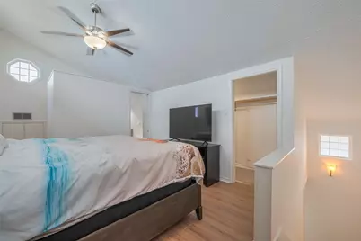 1016 Redfish Street, Hitchcock, TX 77563 - Photo 21