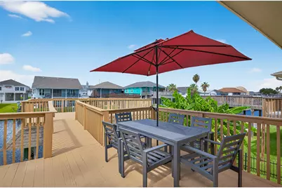 1016 Redfish Street, Hitchcock, TX 77563 - Photo 3