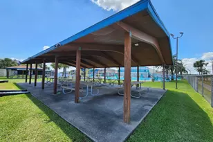 1016 Redfish St, Hitchcock, TX 77563 - Photo 43