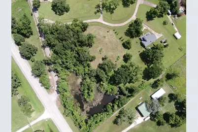 130 Sally Lake Court, Angleton, TX 77515 - Photo 3