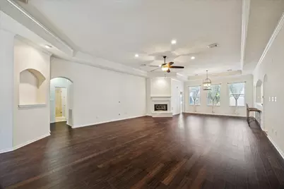 1301 Silver Maple Lane, Pearland, TX 77581 - Photo 11