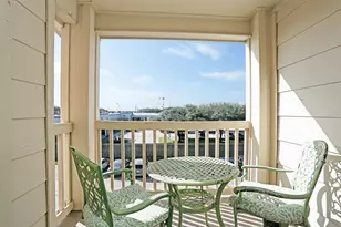 2626 Holly Hall St, Houston, TX 77054 - Photo 15