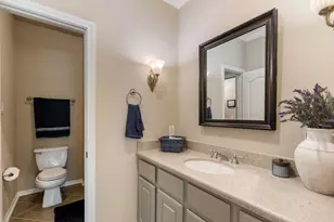 82 Mill Point Pl, The Woodlands, TX 77380 - Photo 21