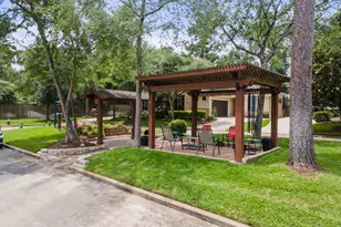 82 Mill Point Pl, The Woodlands, TX 77380 - Photo 29
