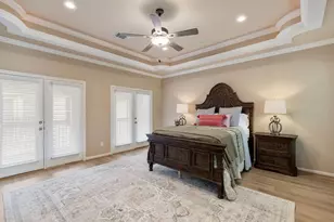 82 Mill Point Pl, The Woodlands, TX 77380 - Photo 17