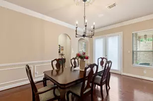 82 Mill Point Pl, The Woodlands, TX 77380 - Photo 5