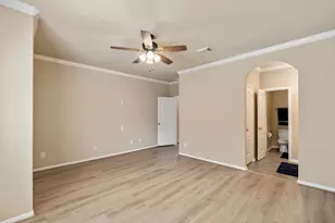 82 Mill Point Pl, The Woodlands, TX 77380 - Photo 23