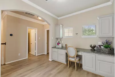 82 Mill Point Place, The Woodlands, TX 77380 - Photo 15