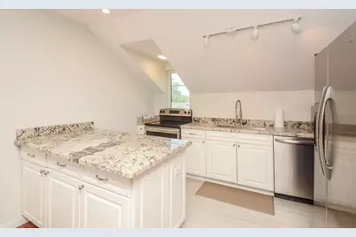 9906 Cedardale Drive, Houston, TX 77055 - Photo 27