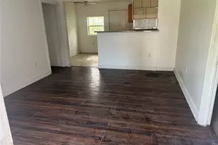 10010 Cathedral Dr, Houston, TX 77051 - Photo 3