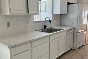 14507 Sun Harbor Dr, Houston, TX 77062 - Photo 13