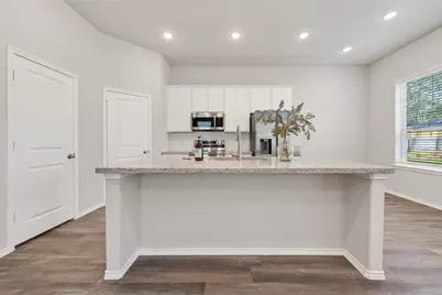 1452 Glen Oaks, Conroe, TX 77385 - Photo 15