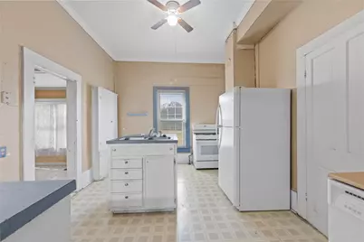 113 S Pumphrey Street, Edna, TX 77957 - Photo 11
