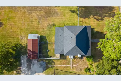 113 S Pumphrey Street, Edna, TX 77957 - Photo 35