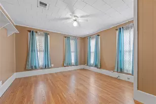 113 S Pumphrey St, Edna, TX 77957 - Photo 29