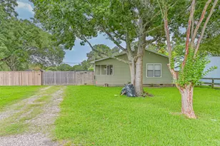 5220 Krueger Dr, Dickinson, TX 77539 - Photo 5