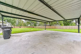 5220 Krueger Dr, Dickinson, TX 77539 - Photo 11