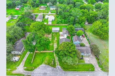 5220 Krueger Drive, Dickinson, TX 77539 - Photo 45