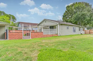 5220 Krueger Dr, Dickinson, TX 77539 - Photo 13