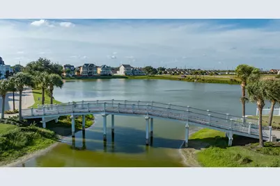 10108 Schaper Road, Galveston, TX 77554 - Photo 15