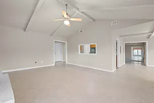 2719 E Pebble Beach Dr, Missouri City, TX 77459 - Photo 13