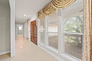 2719 E Pebble Beach Dr, Missouri City, TX 77459 - Photo 9