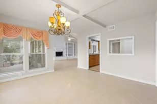 2719 E Pebble Beach Dr, Missouri City, TX 77459 - Photo 19