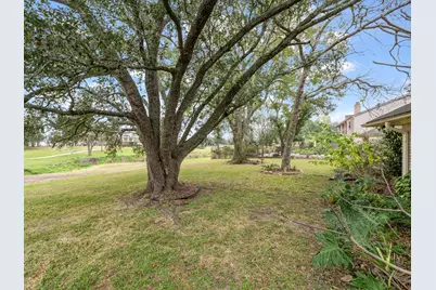 2719 E Pebble Beach Drive, Missouri City, TX 77459 - Photo 45