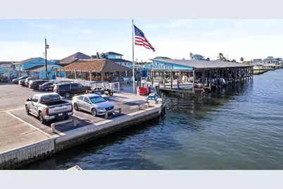 21722 Guadalupe Drive, Galveston, TX 77554 - Photo 45