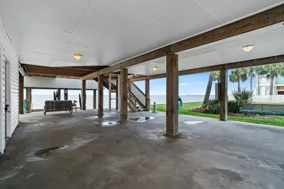 21722 Guadalupe Drive, Galveston, TX 77554 - Photo 7