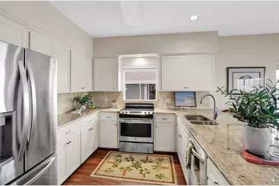 21722 Guadalupe Drive, Galveston, TX 77554 - Photo 19