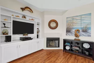 21722 Guadalupe Drive, Galveston, TX 77554 - Photo 13