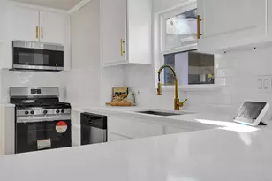 4716 Siegel St, Houston, TX 77009 - Photo 15