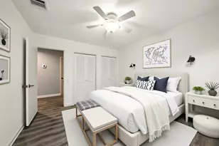 171 Litchfield Ln, Houston, TX 77024 - Photo 23