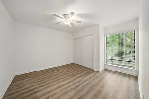 171 Litchfield Ln, Houston, TX 77024 - Photo 27