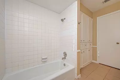 4815 Wind Chimes Drive, Houston, TX 77066 - Photo 17