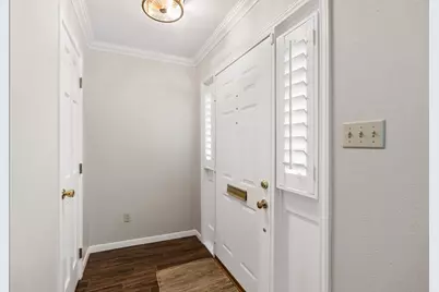 5855 Valley Forge Drive #109, Houston, TX 77057 - Photo 3