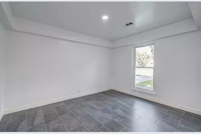 674 Ravensworth Drive, Conroe, TX 77302 - Photo 33