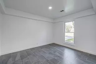 674 Ravensworth Dr, Conroe, TX 77302 - Photo 33