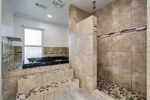 674 Ravensworth Dr, Conroe, TX 77302 - Photo 17