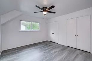 674 Ravensworth Dr, Conroe, TX 77302 - Photo 43