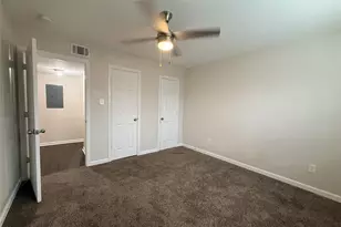 1824 Thonig Rd, Houston, TX 77055 - Photo 13